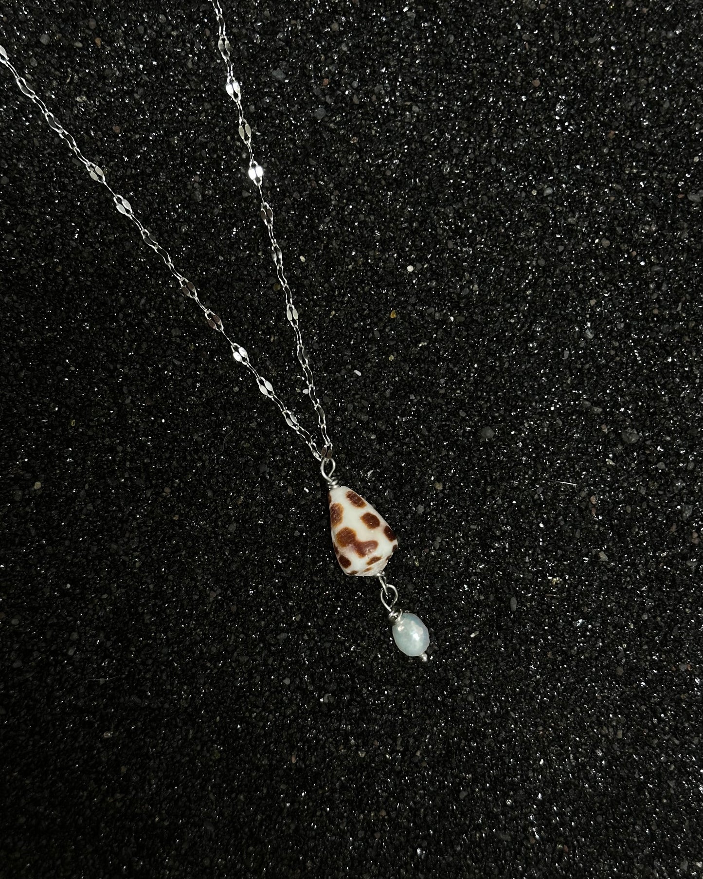 Dainty Hebrew Drop Necklace