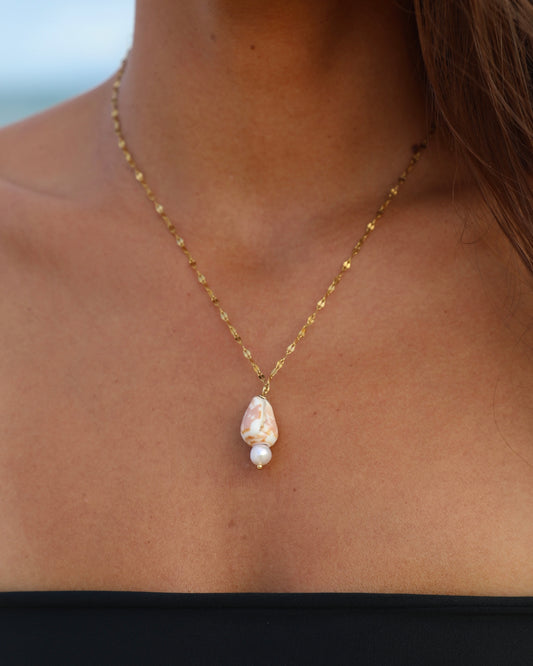 Dainty Shell Necklace